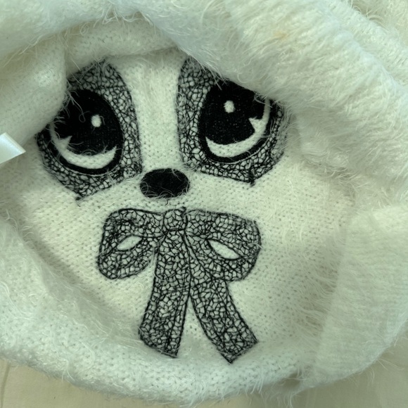 H&M Fluffy Sweater - Picture 5 of 7